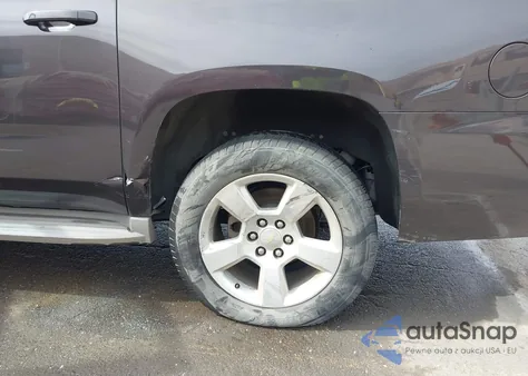 2015 Chevrolet Suburban C1500 Lt z USA, uszkodzony, nr VIN 1GNSCJKC2FR238845